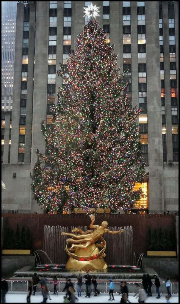 Árvore de Natal do Rockefeller Center durante o inverno em Nova York